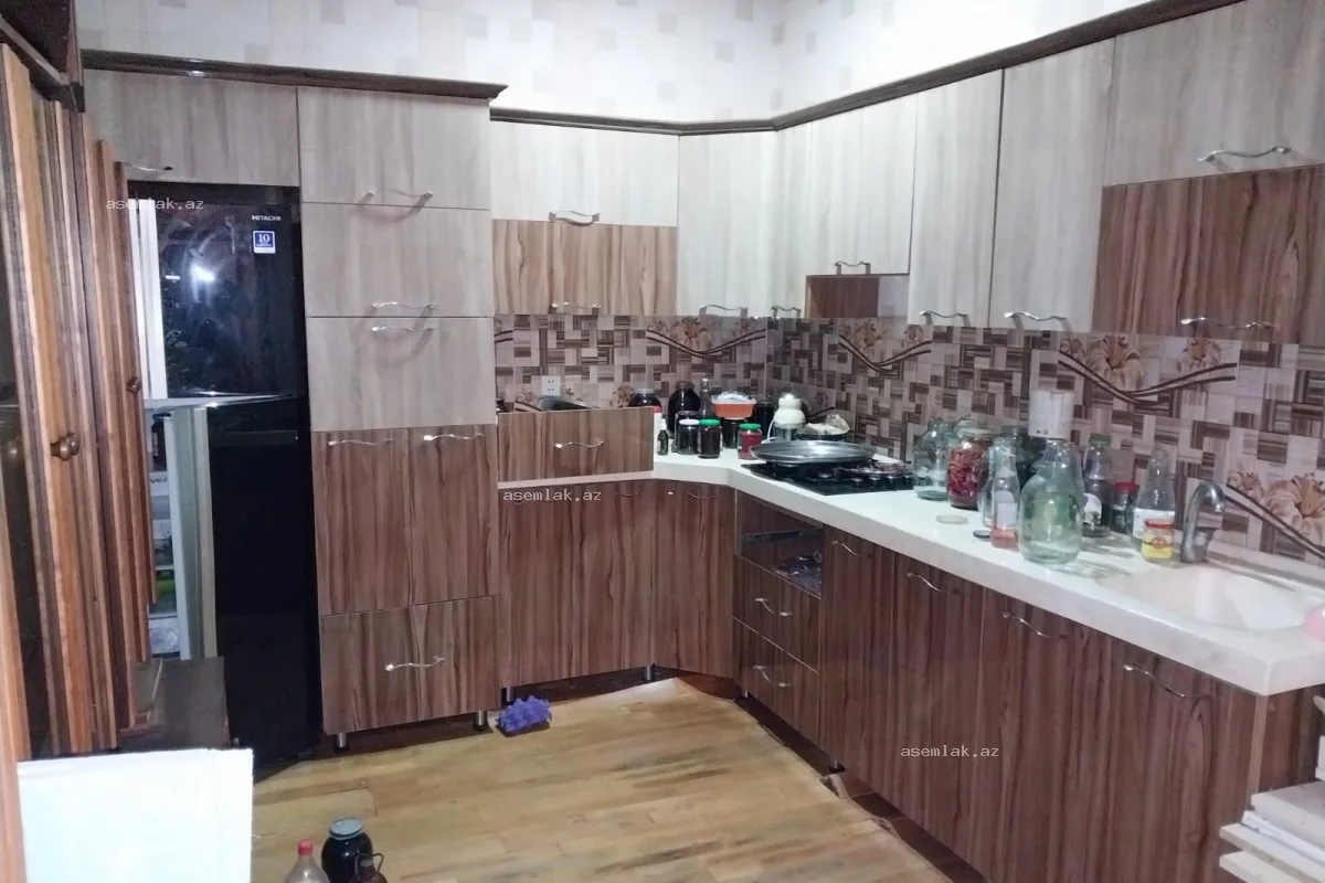 Bakı şəhəri, Əmircan — 3 sot həyət evi satılır